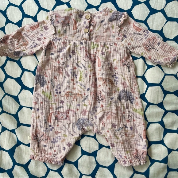 Elegant Baby Muslin Jumper (6-9 months) - Picture 7 of 7